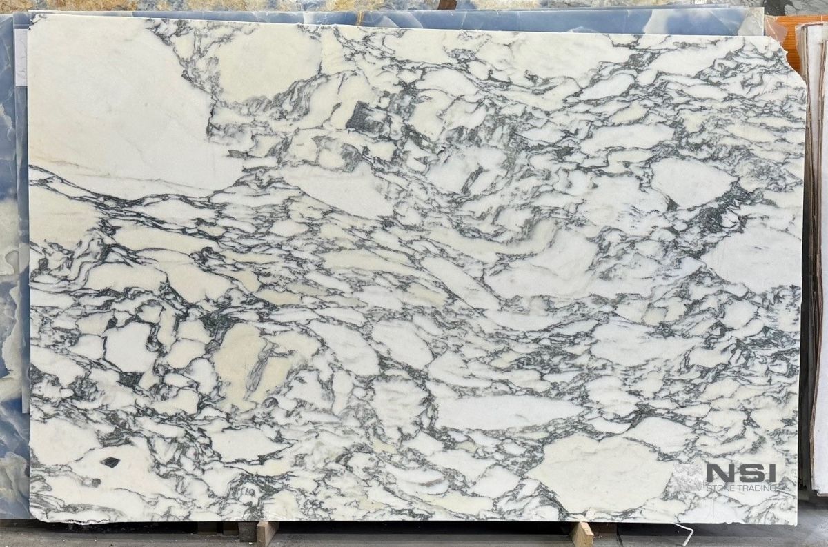 Arabescato Corchia 2cm 116x72 Lot-7254 ARABESCATO CORCHIA 2CM - Image 1