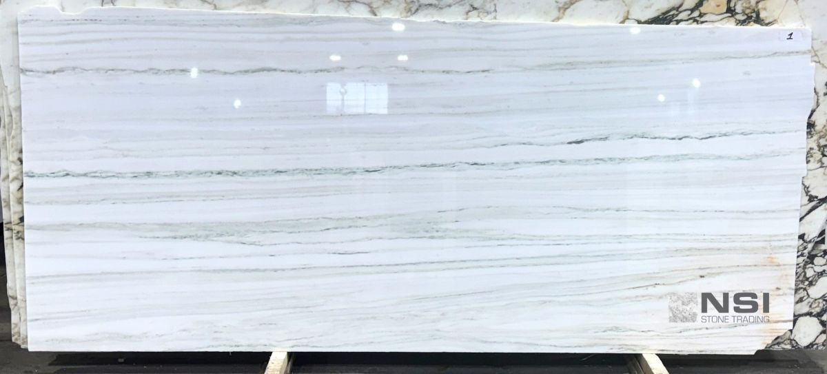 Bianco Pentelico 2cm 119x52 Lot-7225 BIANCO PENTELICO 2CM - Image 1