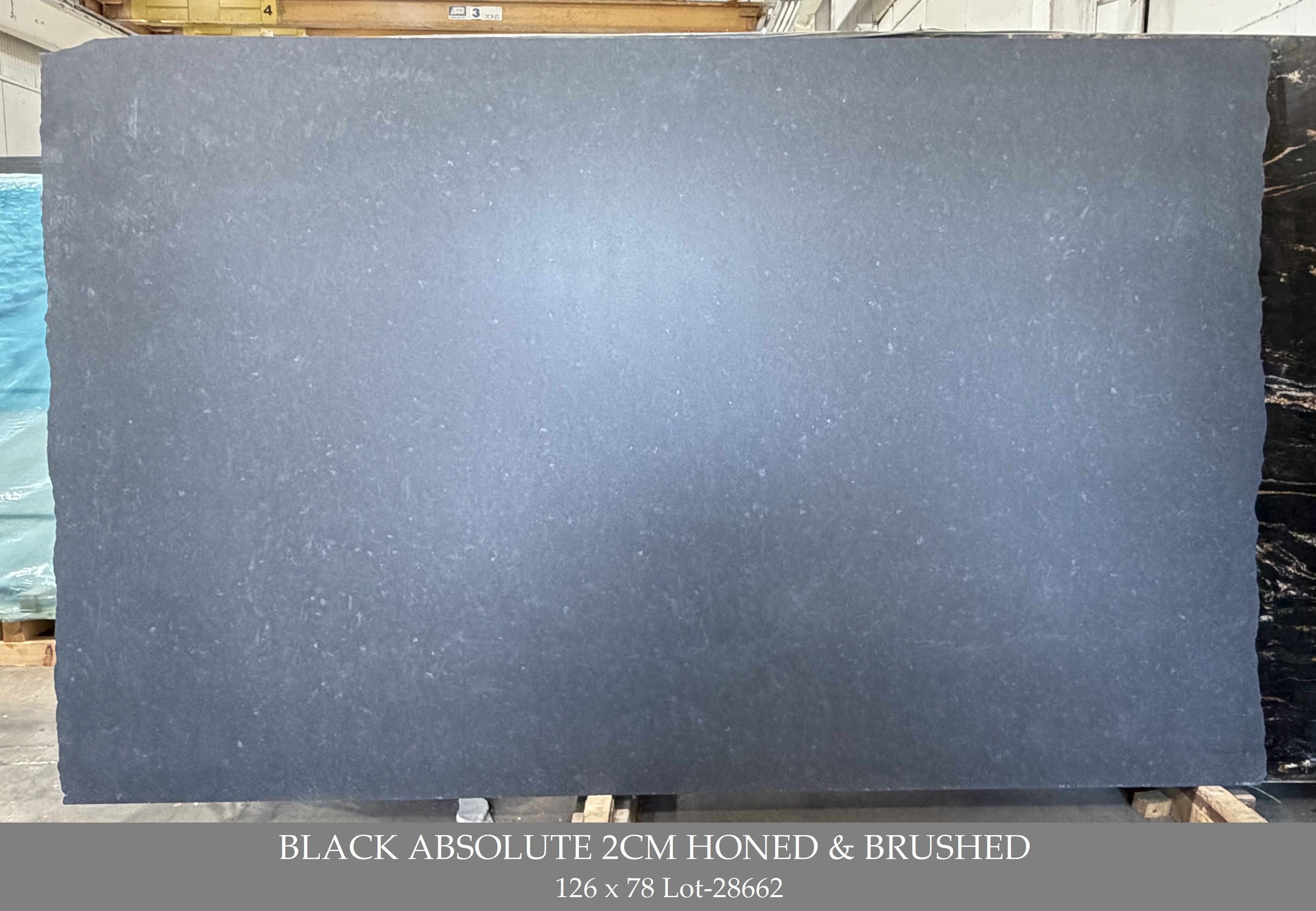 BLACK ABSOLUTE 2CM