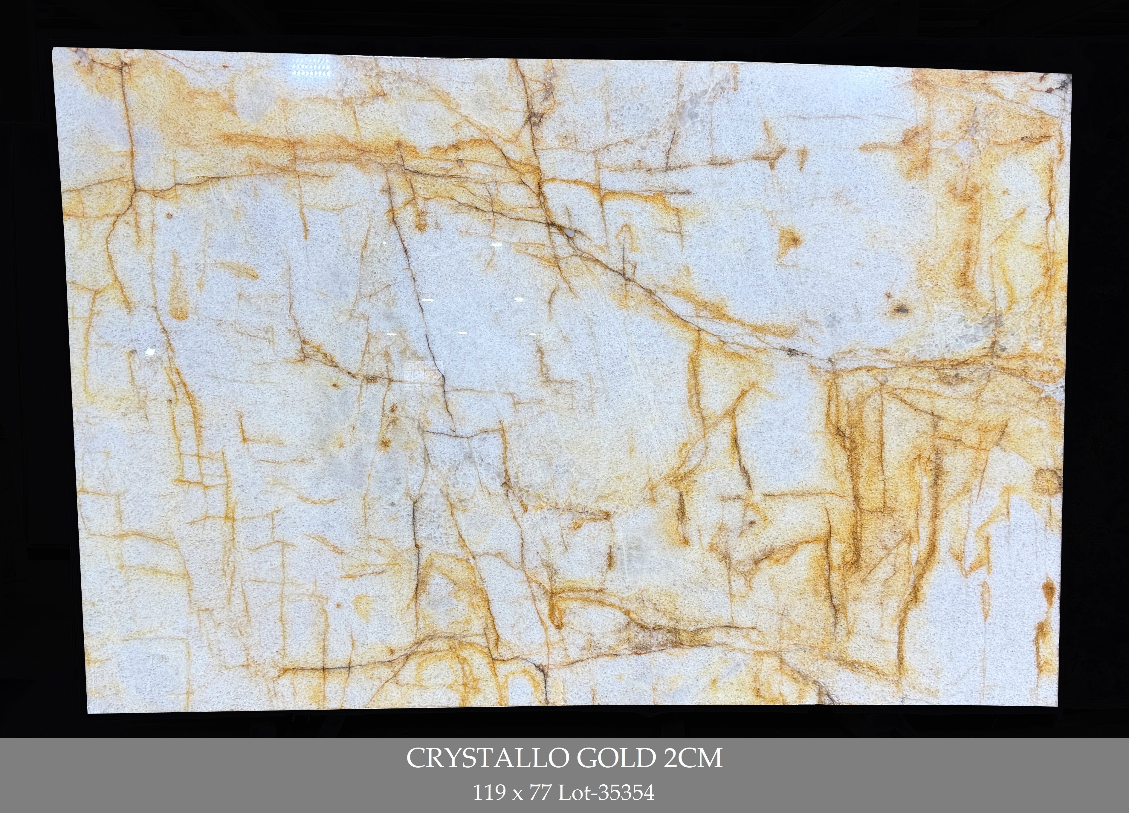 Crystallo Gold 2cm 119x77 Lot 35354