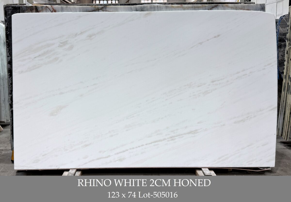 RHINO WHITE 2CM - Image 1