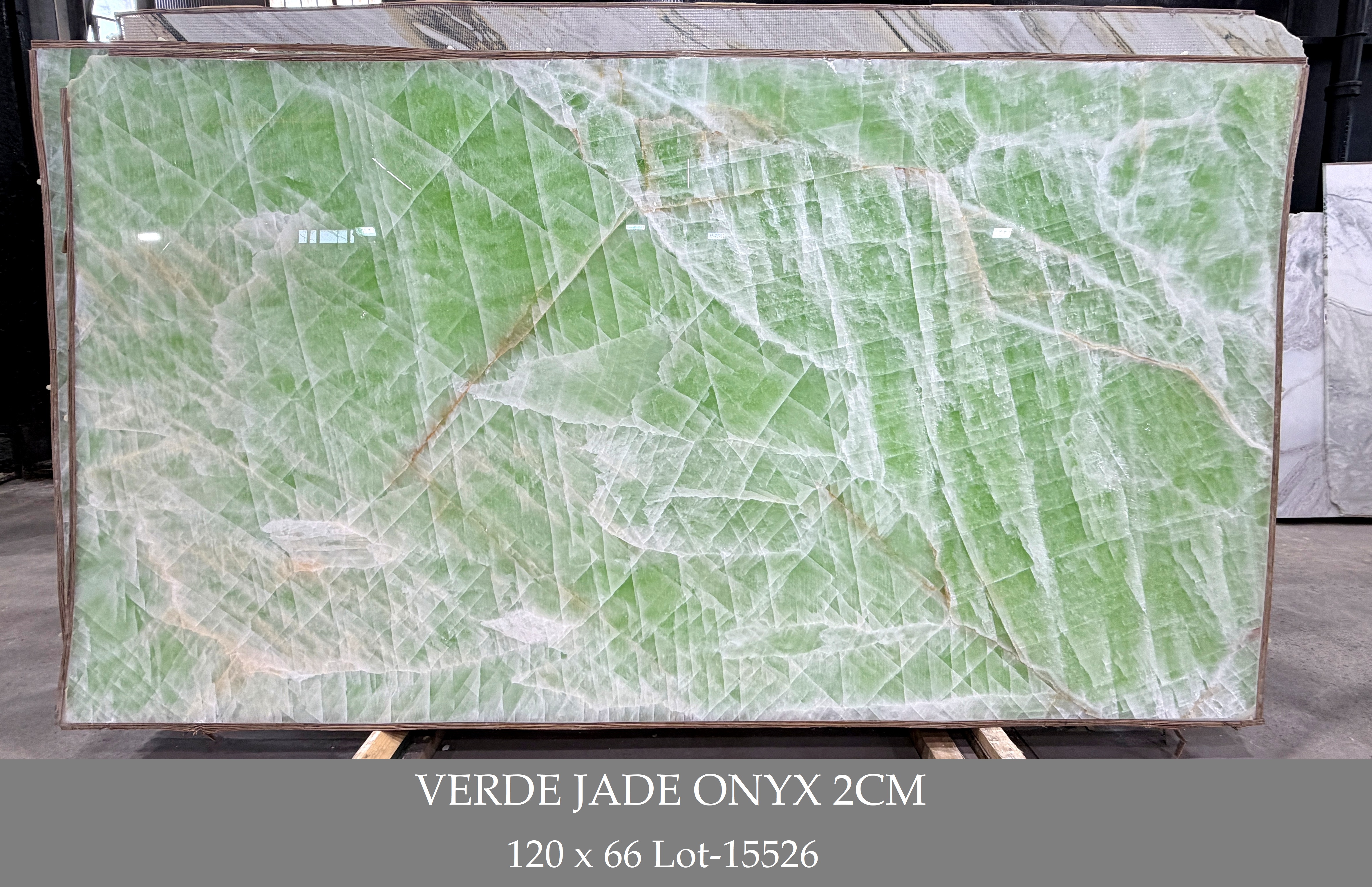VERDE JADE ONYX 2CM