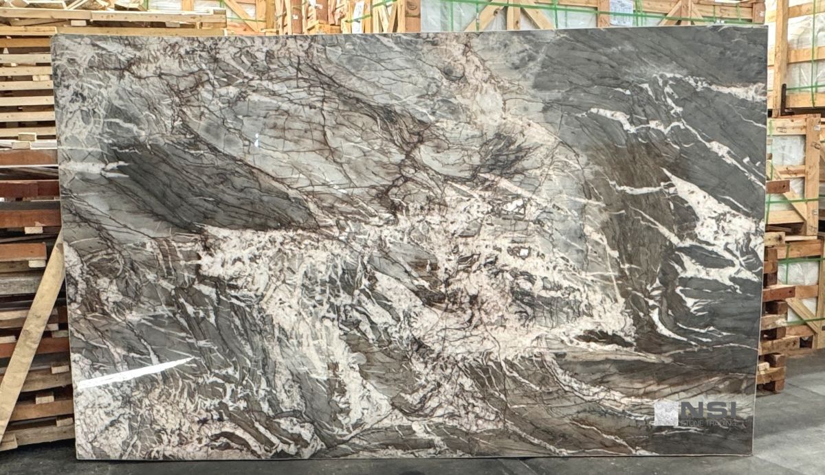 VITARA CRYSTAL 2CM - Image 1